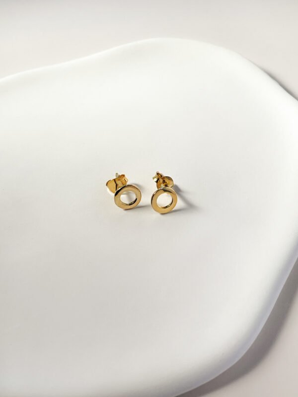 Circle Openwork Stud Earrings