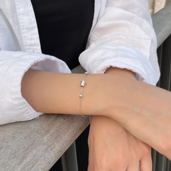 Barrel Roll Ring Pendant Bracelet - Image 2