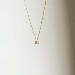 Pétale Necklace