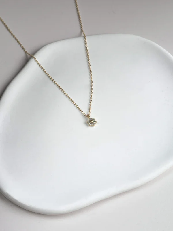 Pétale Necklace - Image 2